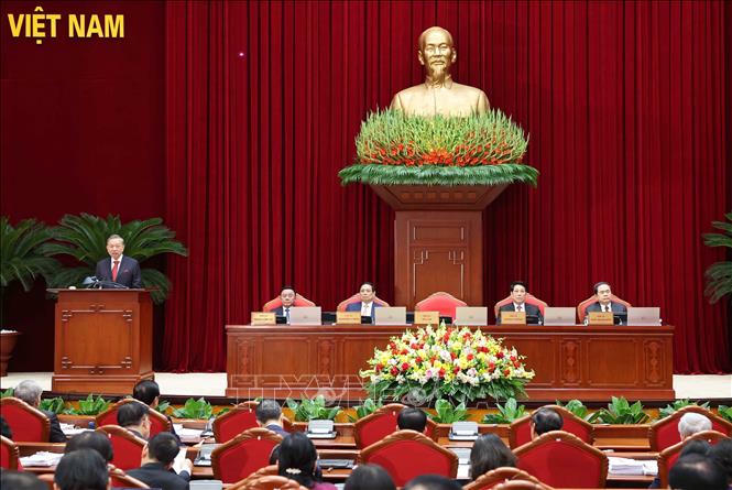 Khai mạc Hội nghị lần thứ mười ba, Ban Chấp hành Trung ương Đảng khoá XIII