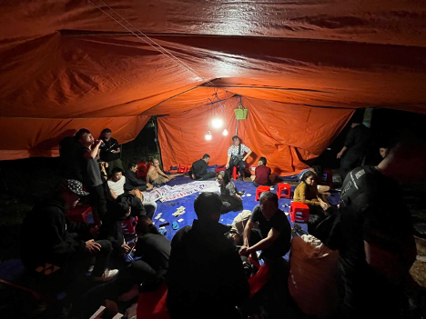  Nhóm đối tượng sát phạt nhau trên chiếu bạc giữa rẫy cao su ở Lâm Đồng