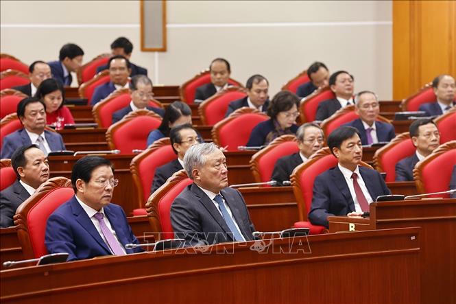 Khai mạc Hội nghị lần thứ mười ba, Ban Chấp hành Trung ương Đảng khoá XIII