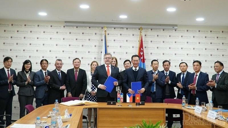 Thúc đẩy quan hệ hợp tác giữa tỉnh Thanh Hóa (Việt Nam) và tỉnh Ustecky (Cộng hòa Séc).