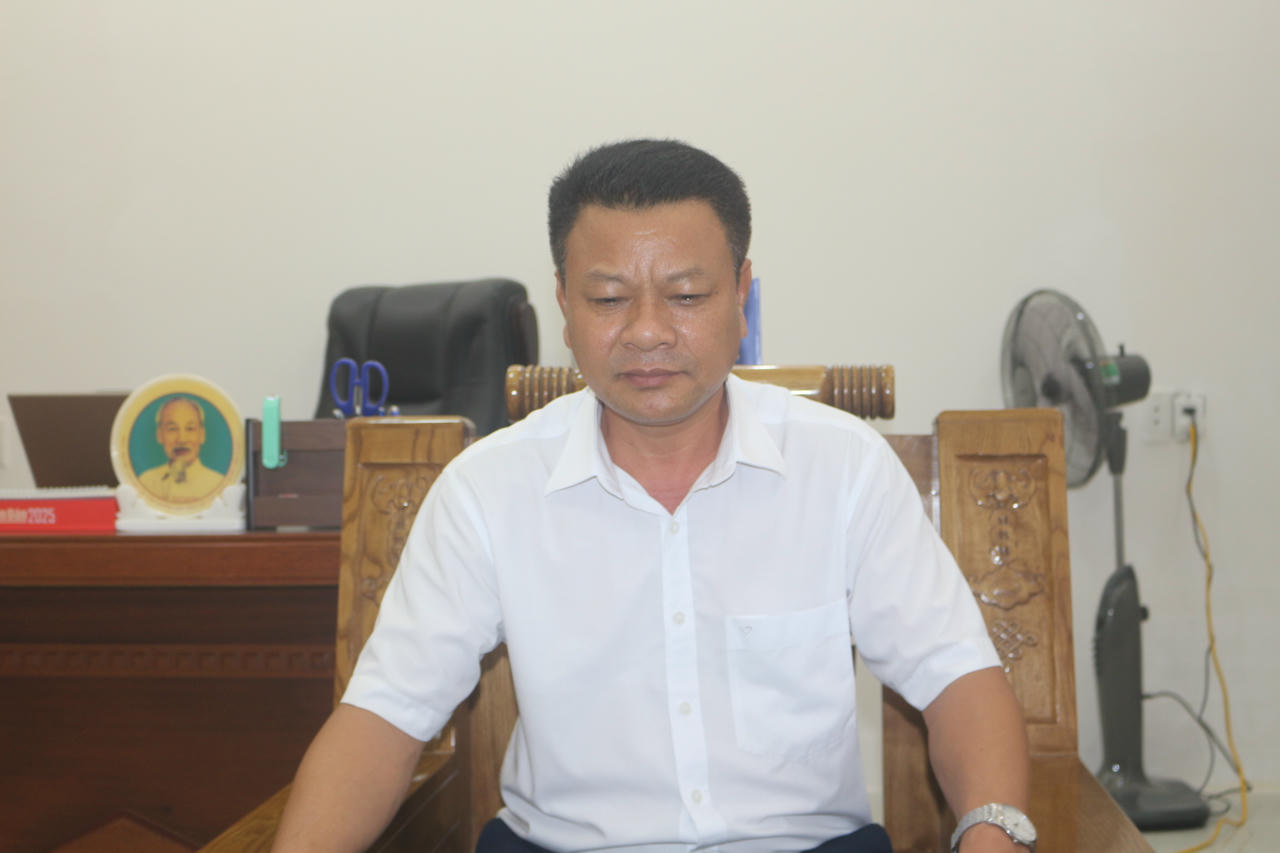 Ông Nguyễn Đình Du - Phó Chủ tịch
UBND phường Ba Đồn trao đổi với Báo Pháp luật Việt Nam.