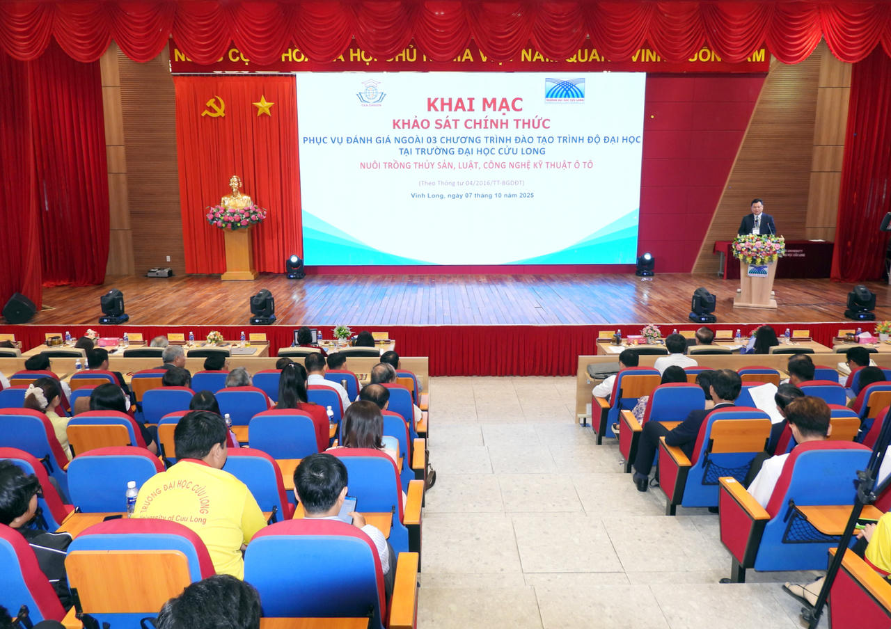 Quang cảnh buổi lễ.