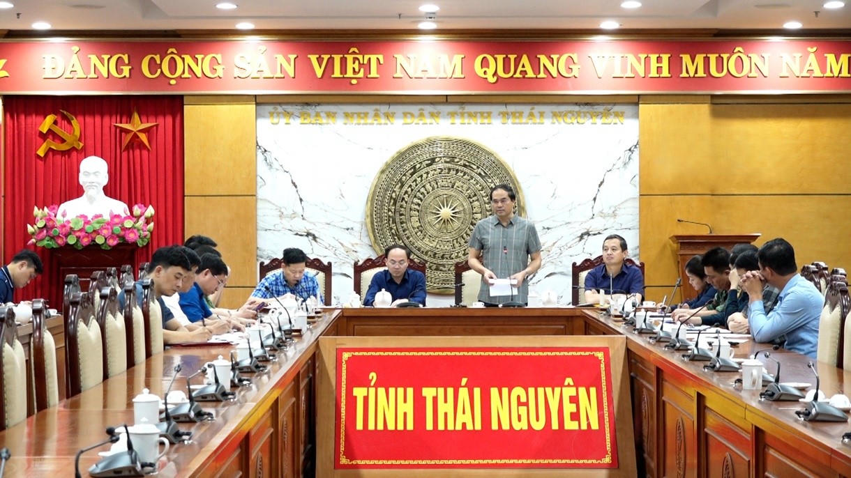 Toàn cảnh hội nghị.