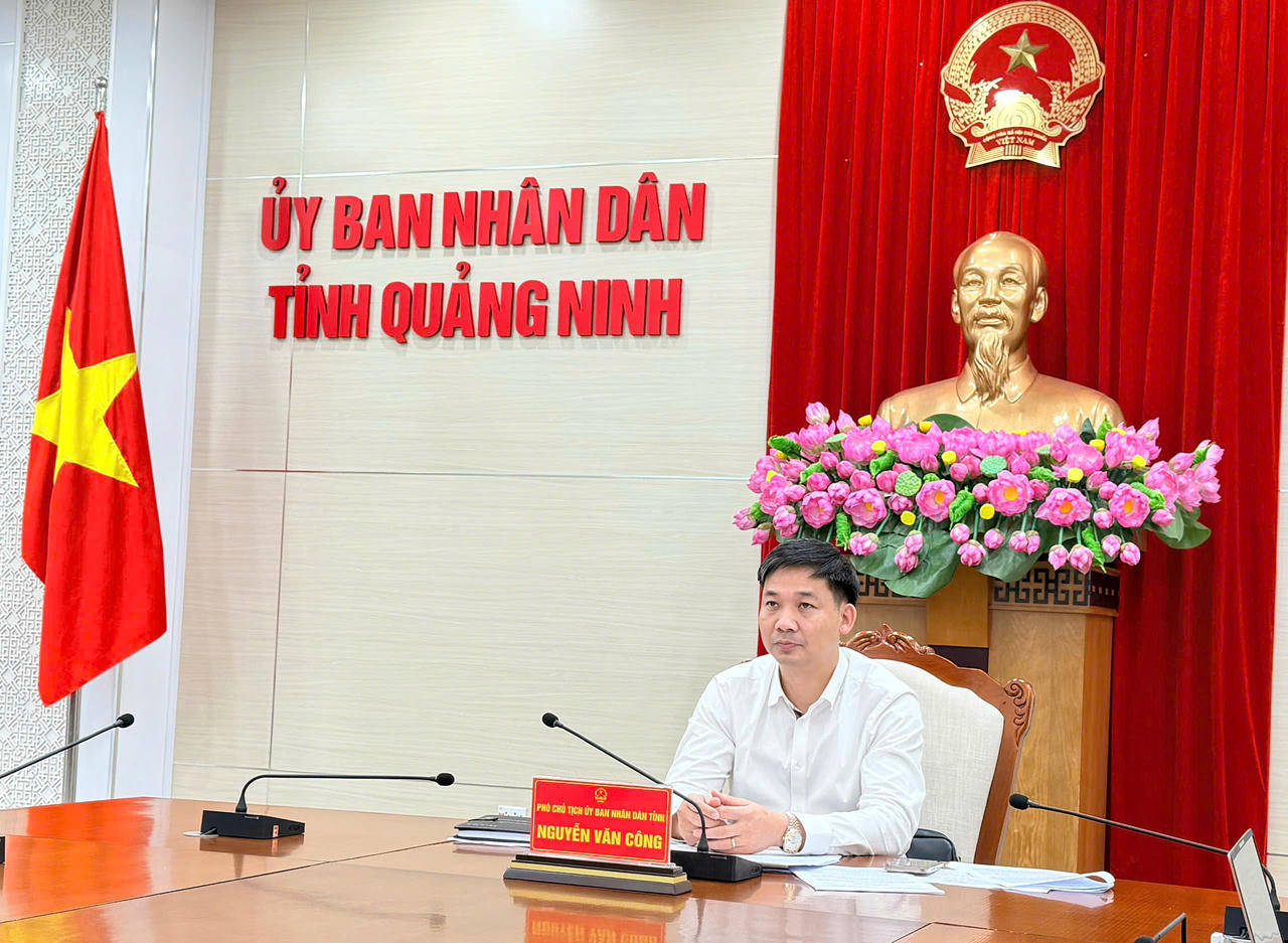 Phó Chủ tịch UBND tỉnh Quảng Ninh Nguyễn Văn Công (họp trực tuyến) tại&nbsp;Phiên họp lần thứ 16 Ban Chỉ đạo Quốc gia về chống khai thác IUU.