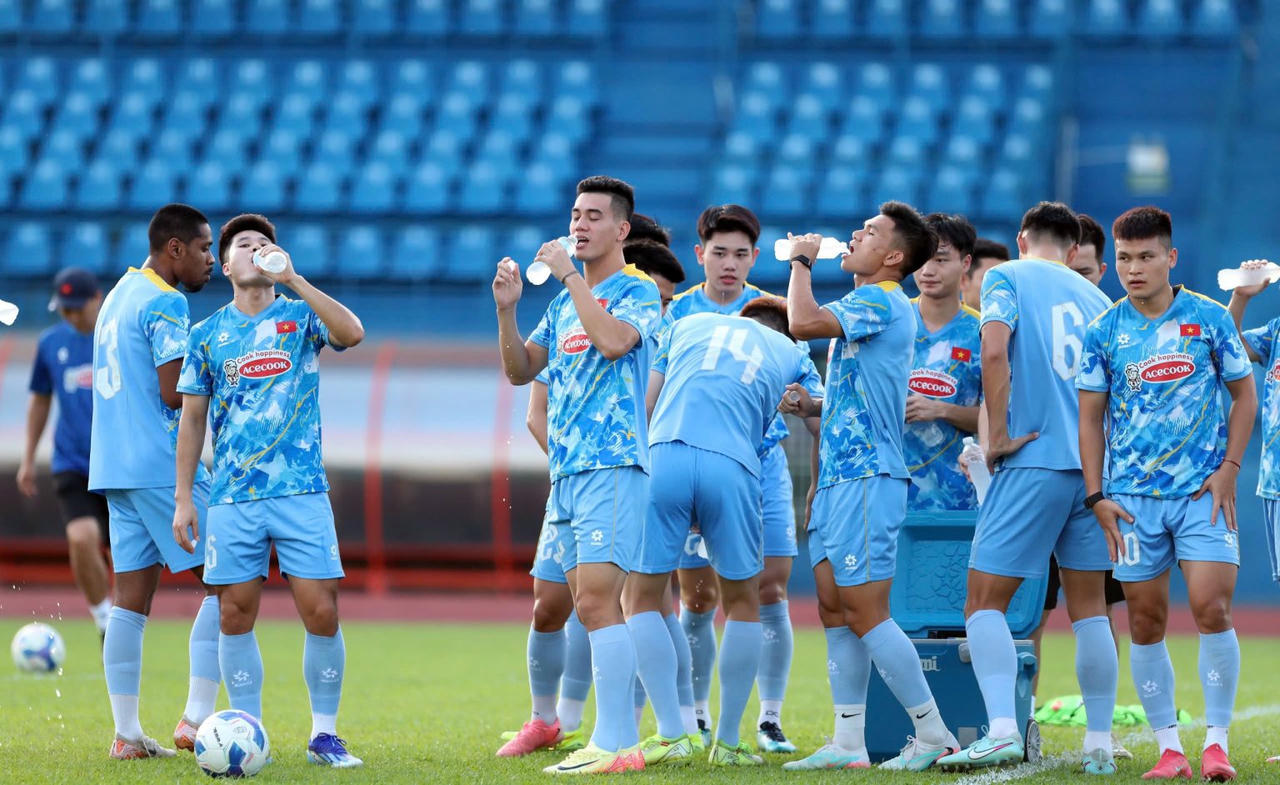 Tiến Linh nói về án phạt FIFA giành cho Malaysia