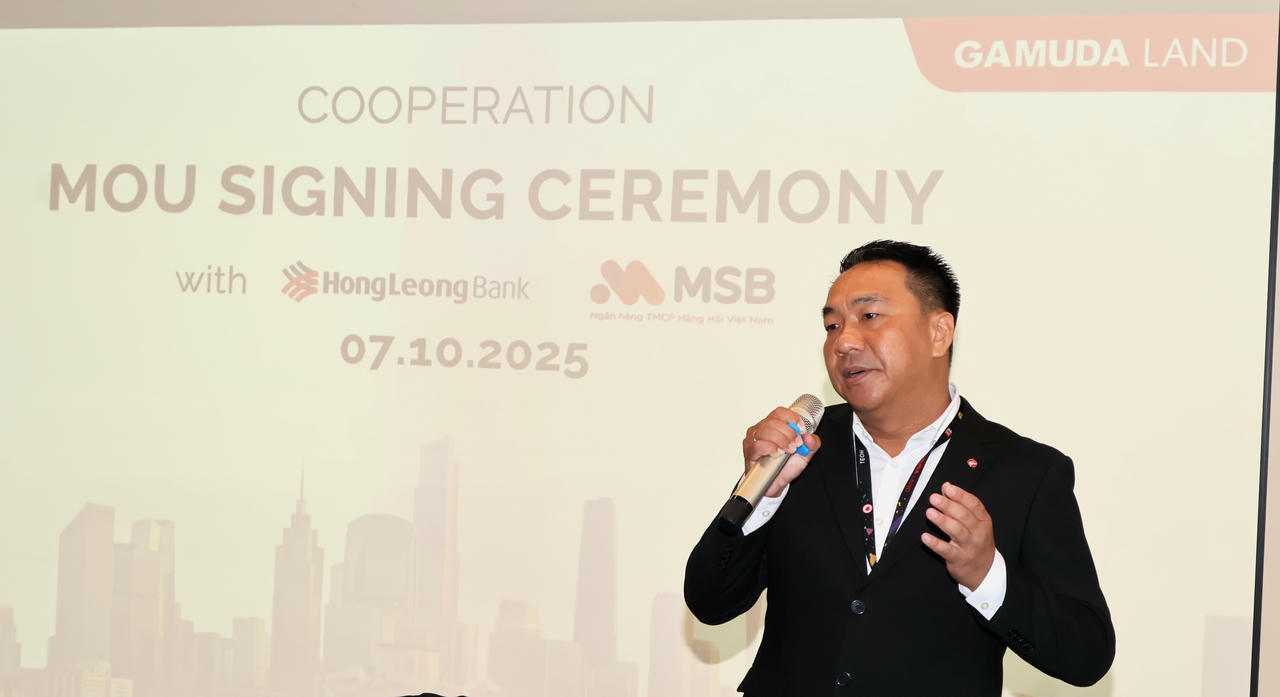 Ông Teoh Chin Siang đại diện Gamuda Land Việt Nam bày tỏ tâm huyết của doanh nghiệp trong việc tìm kiếm những giải pháp tài chính tốt nhất cho khách hàng  