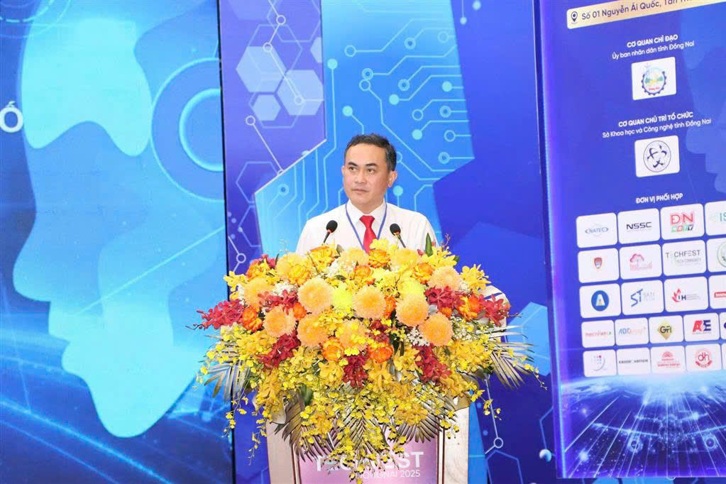 Phó Chủ tịch UBND tỉnh Đồng Nai Lê Trường Sơn phát biểu khai mạc