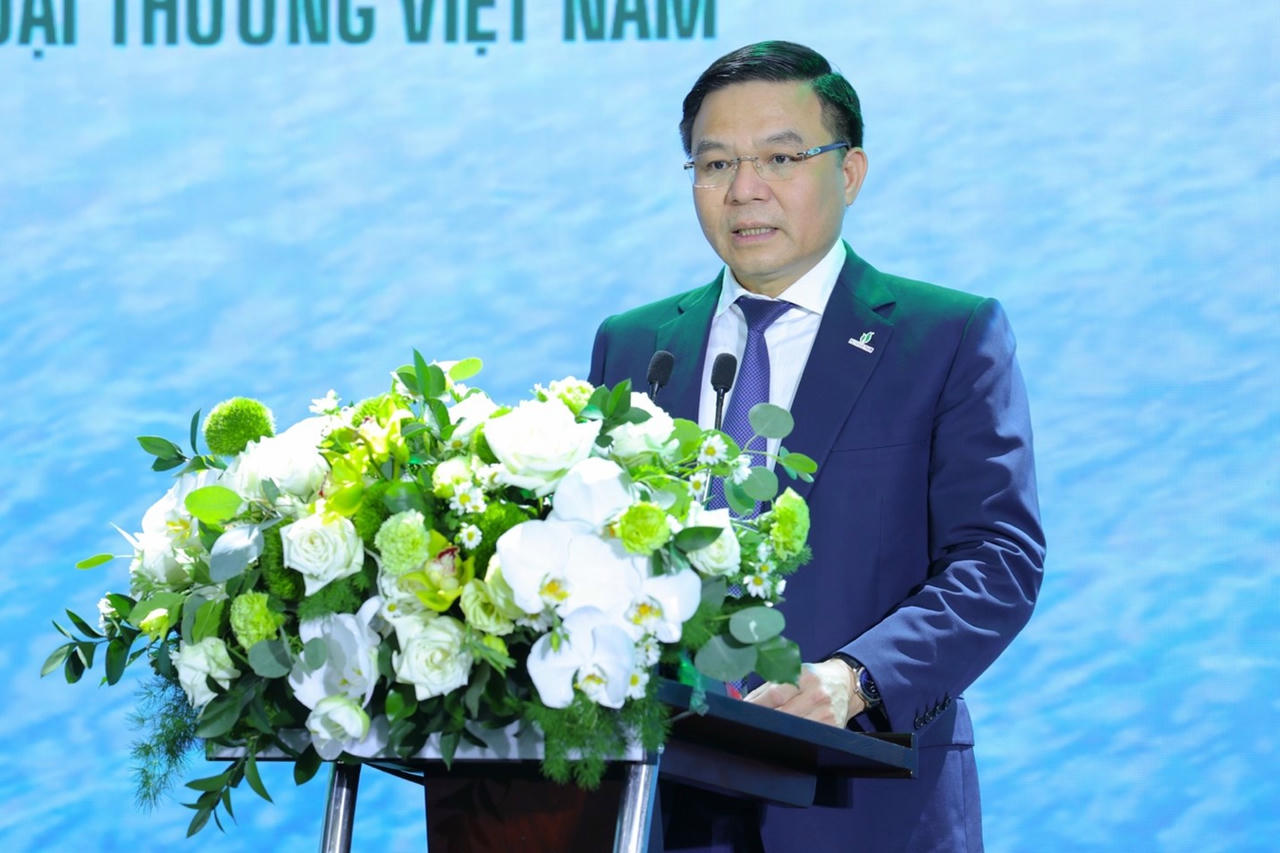 Chủ tịch Petrovietnam Lê Mạnh Hùng phát biểu.&nbsp;(Ảnh: Petrovietnam)