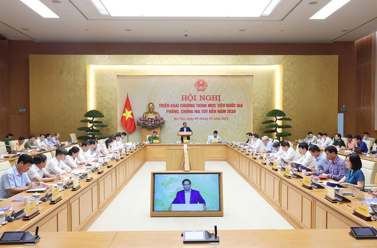 Thủ tướng yêu cầu người đứng đầu cấp uỷ, chính quyền, cơ quan, tổ chức trực tiếp lãnh đạo, chỉ đạo, tăng cường thanh tra, kiểm tra, giám sát, xử lý nghiêm các vi phạm trong công tác phòng, chống ma tuý nói chung và thực hiện Chương trình, không "phó mặc" "khoán trắng" cho cấp dưới - Ảnh: VGP/Nhật Bắc