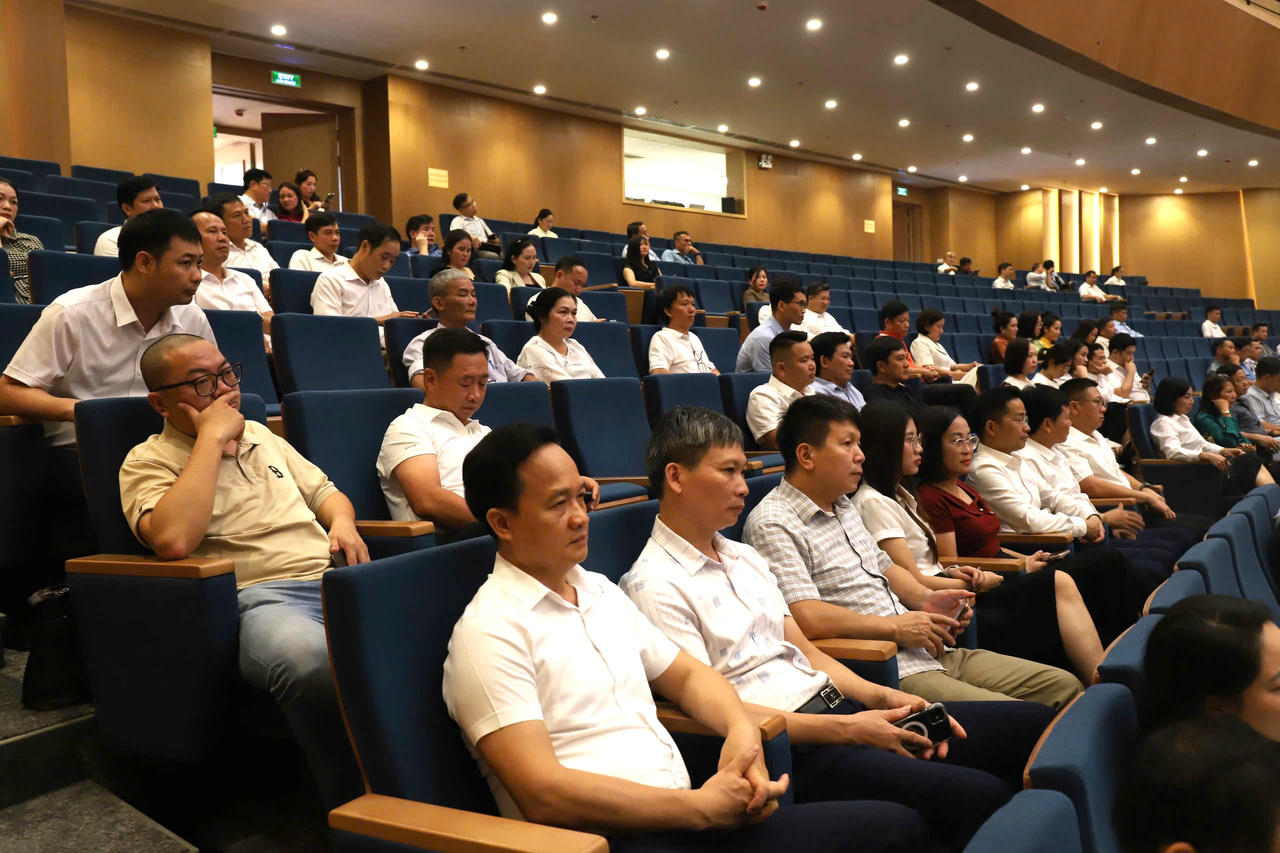 Lào Cai đồng hành cùng doanh nghiệp, kiến tạo động lực mới cho kinh tế tư nhân