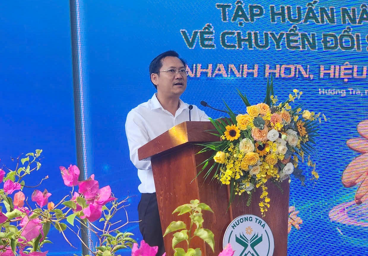 Ông Trần Trung Hậu - Chủ tịch UBND phường Hương Trà phát biểu tại sự kiện.&nbsp;