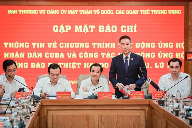  Phó Chủ tịch, Tổng Thư ký Trung ương Hội Chữ thập đỏ Việt Nam Nguyễn Hải Anh phát biểu tại cuộc gặp mặt. Ảnh: PV