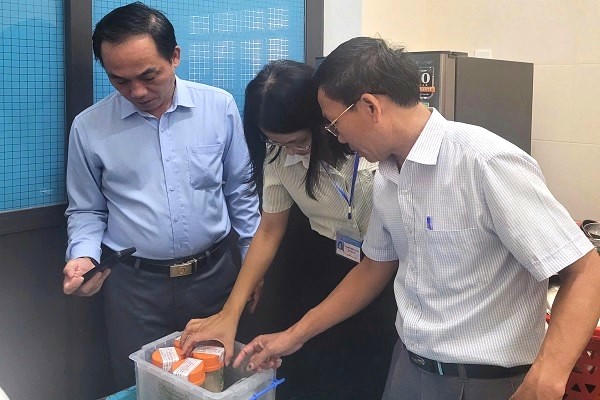 Quảng Trị tăng cường kiểm soát an toàn thực phẩm tại các bếp ăn trường học