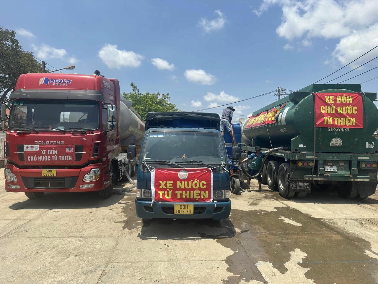 Miễn phí đường bộ cho các phương tiện vận chuyển hàng cứu trợ bão lũ