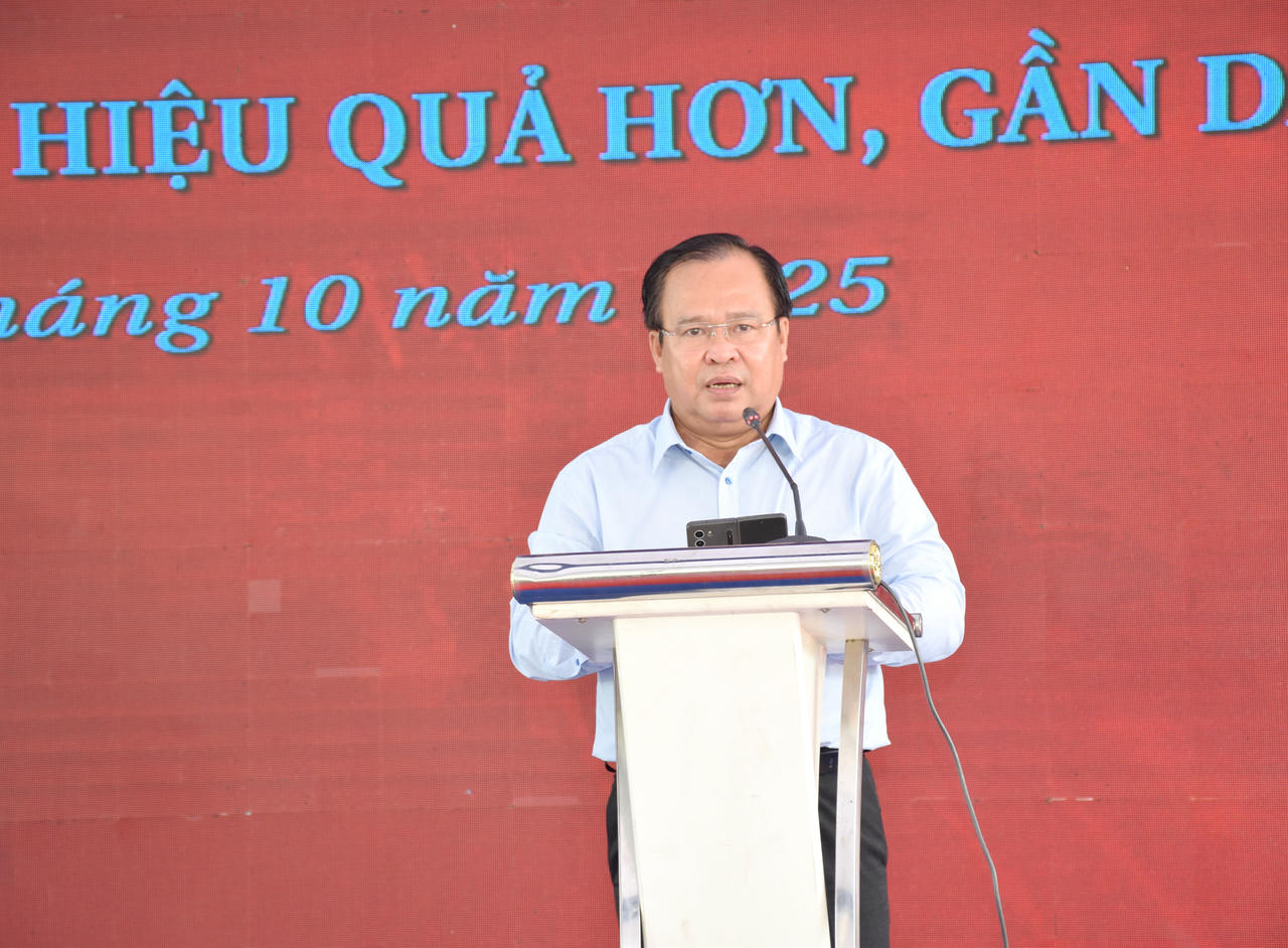 Ông Nguyễn Minh Luân - Ủy viên BTV Tỉnh ủy, Phó Chủ tịch UBND tỉnh Cà Mau, phát biểu kết thúc Chương trình.