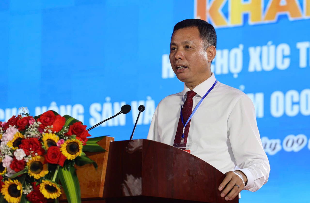 Ông Nguyễn Thành Công, Phó Chủ tịch UBND tỉnh Sơn La phát biểu tại buổi lễ.