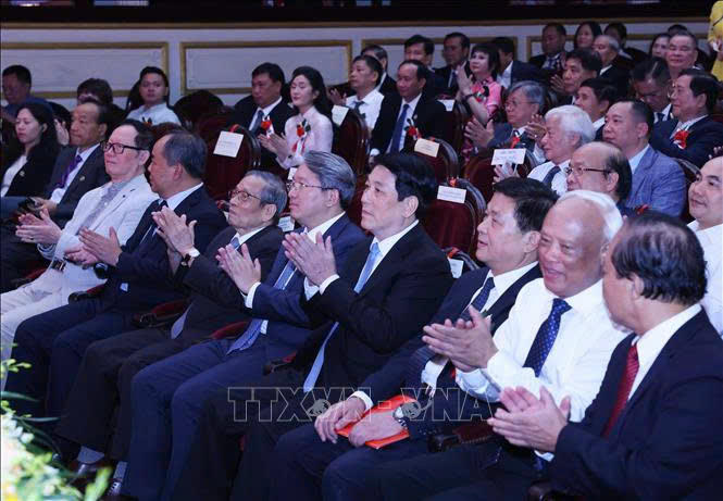 Bảo vệ và thượng tôn pháp luật là sứ mệnh của luật sư Việt Nam