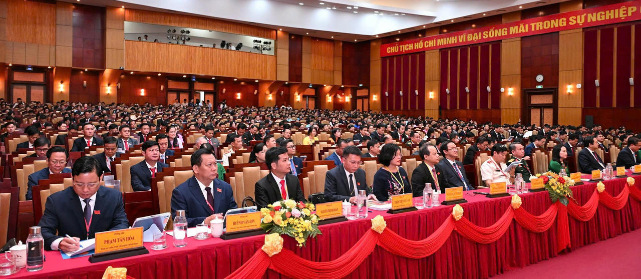 Các đại biểu tham dự đại hội