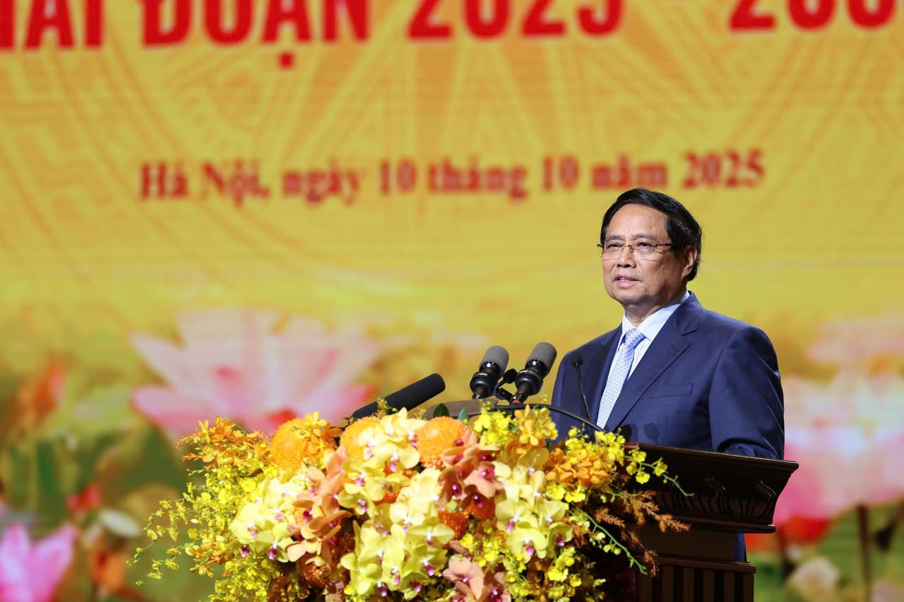 Tạo bước phát triển đột phá mạnh mẽ trong phong trào thi đua của Thủ đô