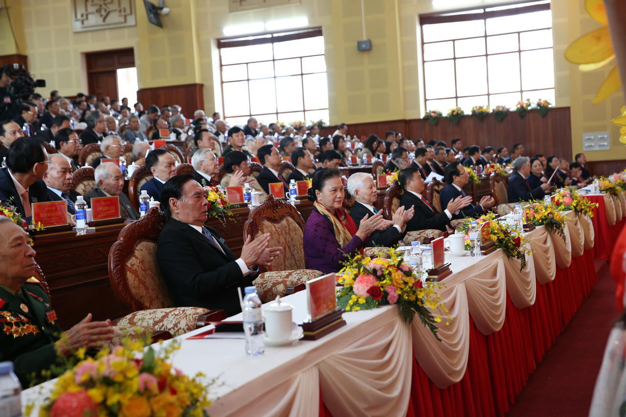 Các nguyên lãnh đạo Đảng, Nhà nước dự Đại hội.