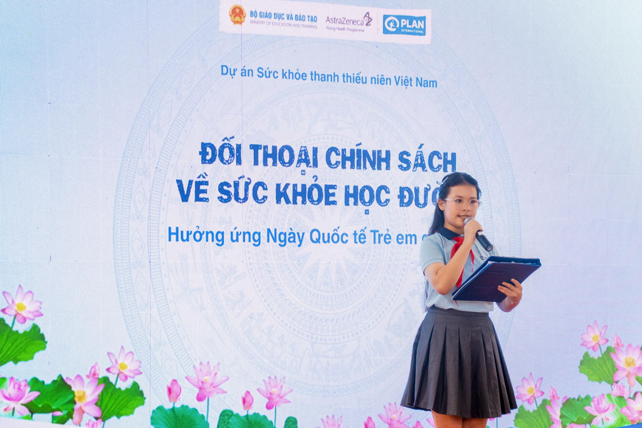 Sự kiện nhằm nhấn mạnh cam kết trong việc xóa bỏ rào cản giới, chấm dứt các hình thức phân biệt đối xử và bạo lực, đồng thời tạo điều kiện để các em được học tập, phát triển và tham gia vào quá trình ra quyết định. Nguồn Plan International Việt Nam.