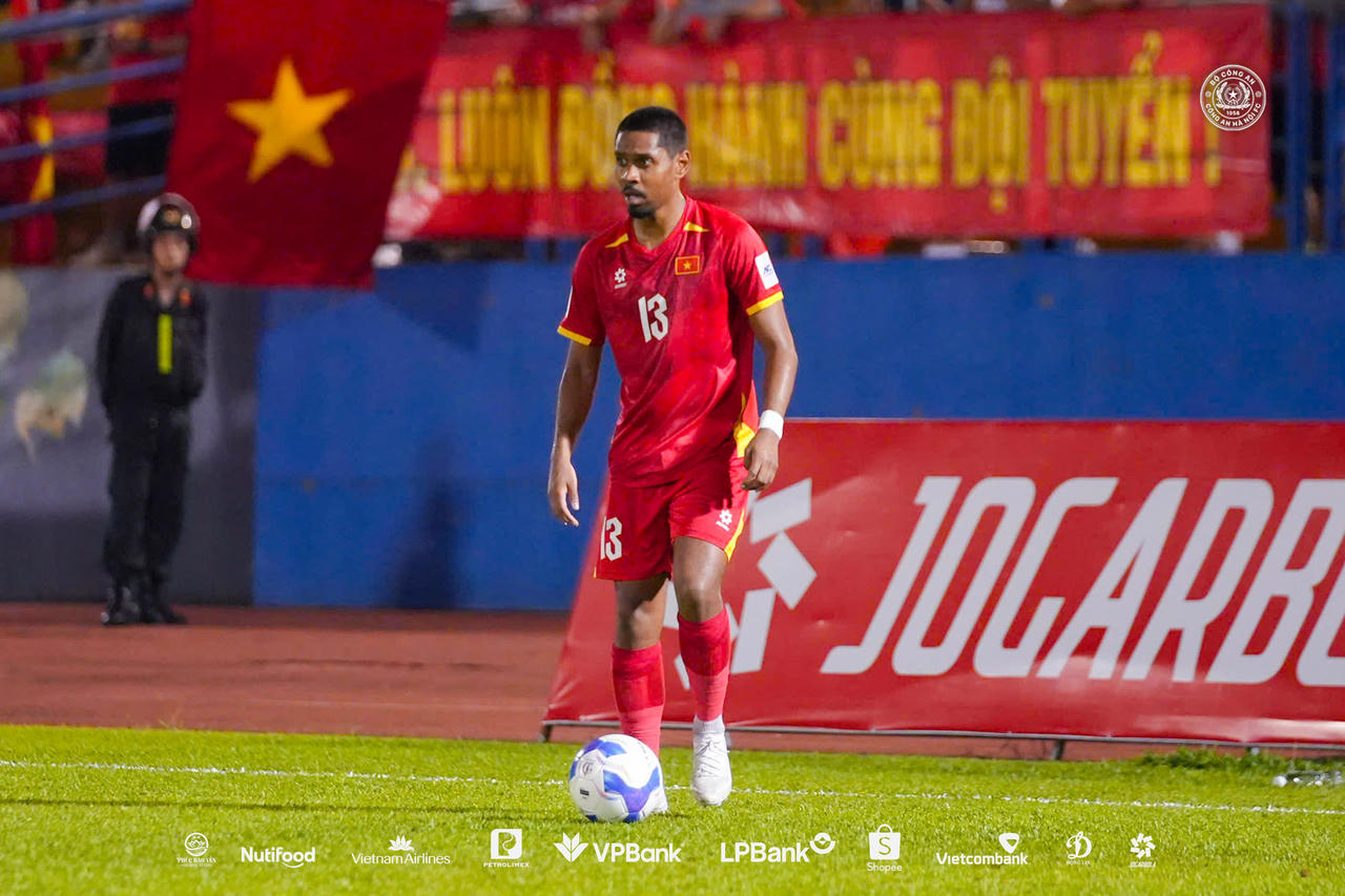 Đội phó Cao Pendant Quang Vinh toả sáng