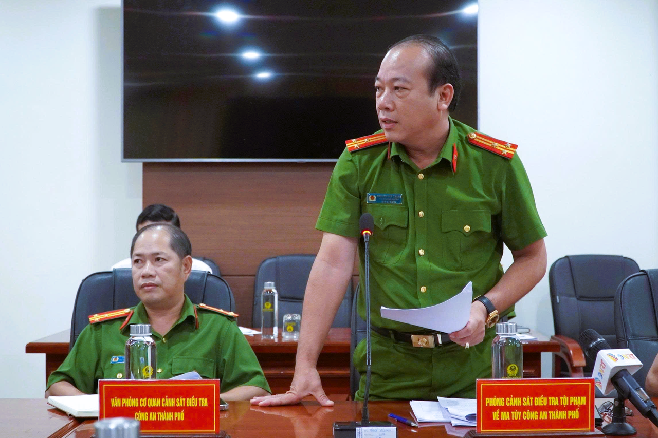 Đại diện Công an TP Đà Nẵng đóng góp ý kiến tại hội nghị.