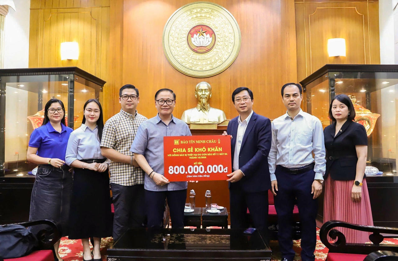 Bảo Tín Minh Châu ủng hộ 800 triệu đồng hỗ trợ đồng bào miền Bắc khắc phục hậu quả sau bão số 11