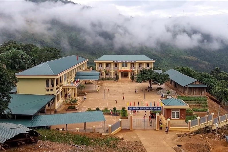 Đầu tư xây dựng các trường học liên cấp, nội trú, bán trú tại Quảng Trị: Hoàn thiện hồ sơ, thủ tục pháp lý trước ngày 20/10