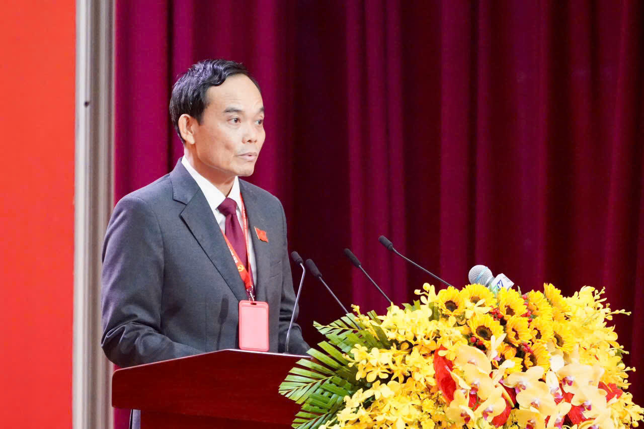 Bí thư Thành ủy TP Hồ Chí Minh Trần Lưu Quang phát biểu tại phiên trù bị.