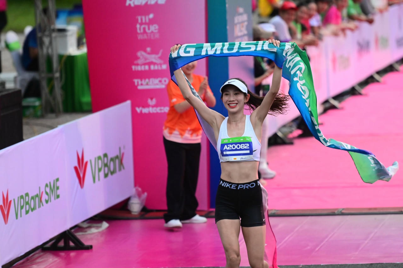 12.000 runner về đích, VPBank Đất Sen Hồng Music Marathon 2025 kết thúc ấn tượng