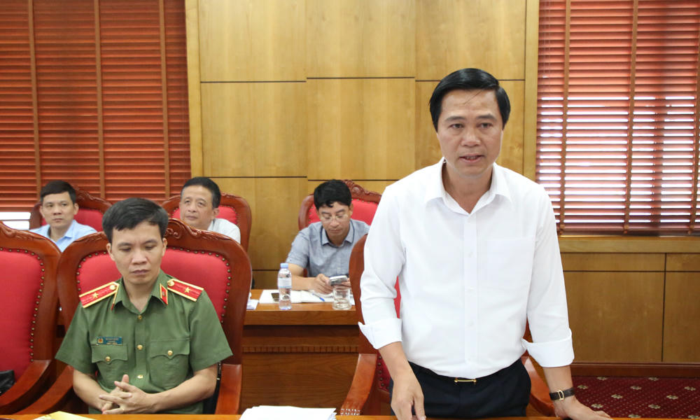 Phó Chủ tịch UBND tỉnh Bắc Ninh Lê Xuân Lợi phát biểu tại hội nghị.