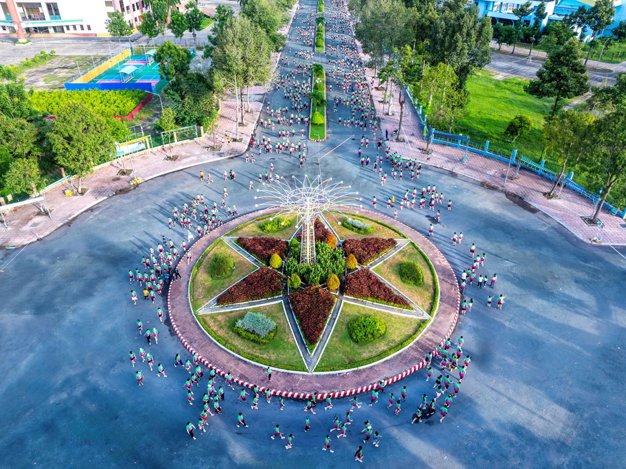 12.000 runner về đích, VPBank Đất Sen Hồng Music Marathon 2025 kết thúc ấn tượng