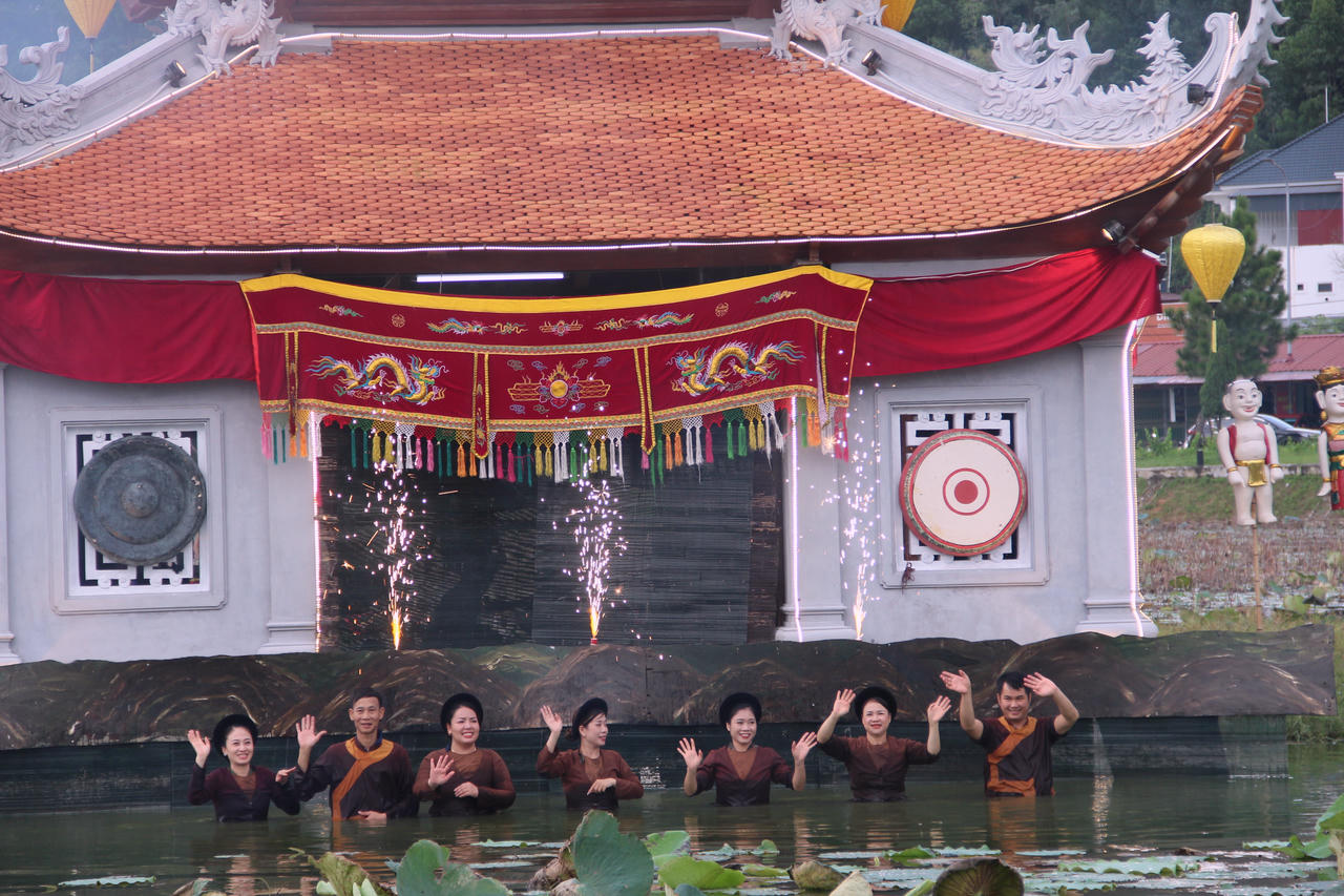 Nghệ thuật múa rối nước, điểm nhấn độc đáo tại Lễ hội mùa thu Côn Sơn - Kiếp Bạc 2025