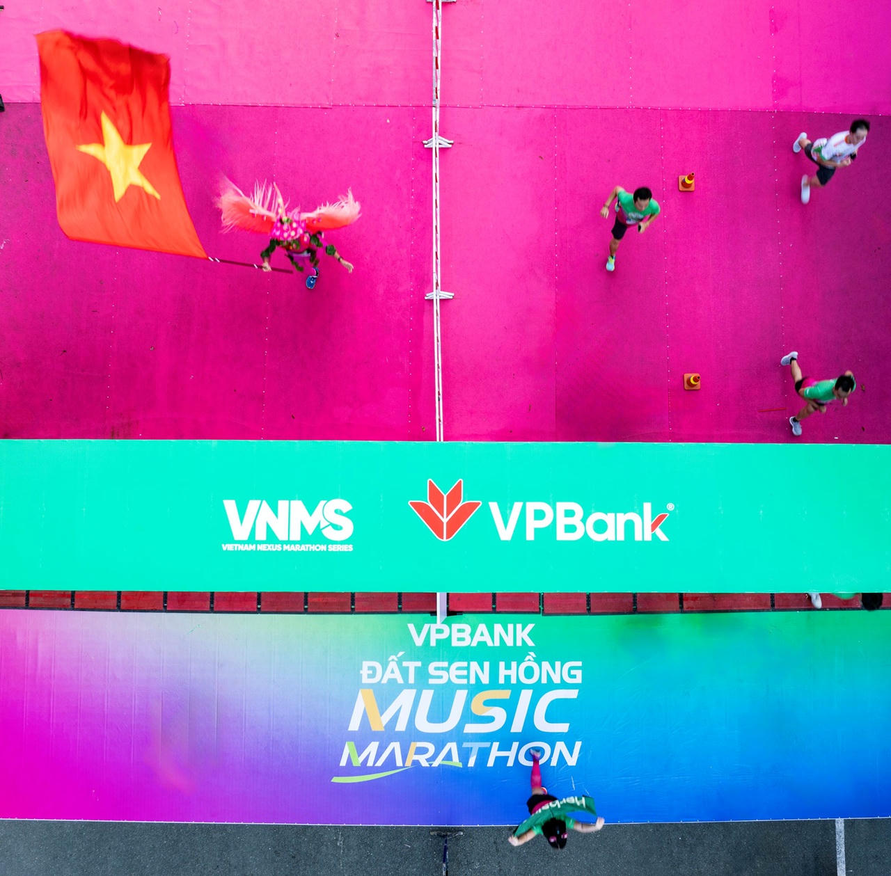 12.000 runner về đích, VPBank Đất Sen Hồng Music Marathon 2025 kết thúc ấn tượng
