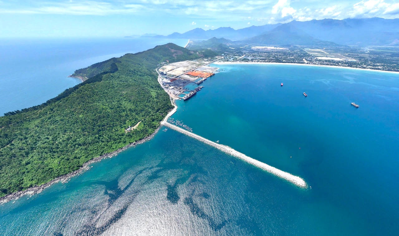 Huế mời đầu tư hai dự án gần 3.800 tỷ đồng tại khu kinh tế Chân Mây - Lăng Cô  