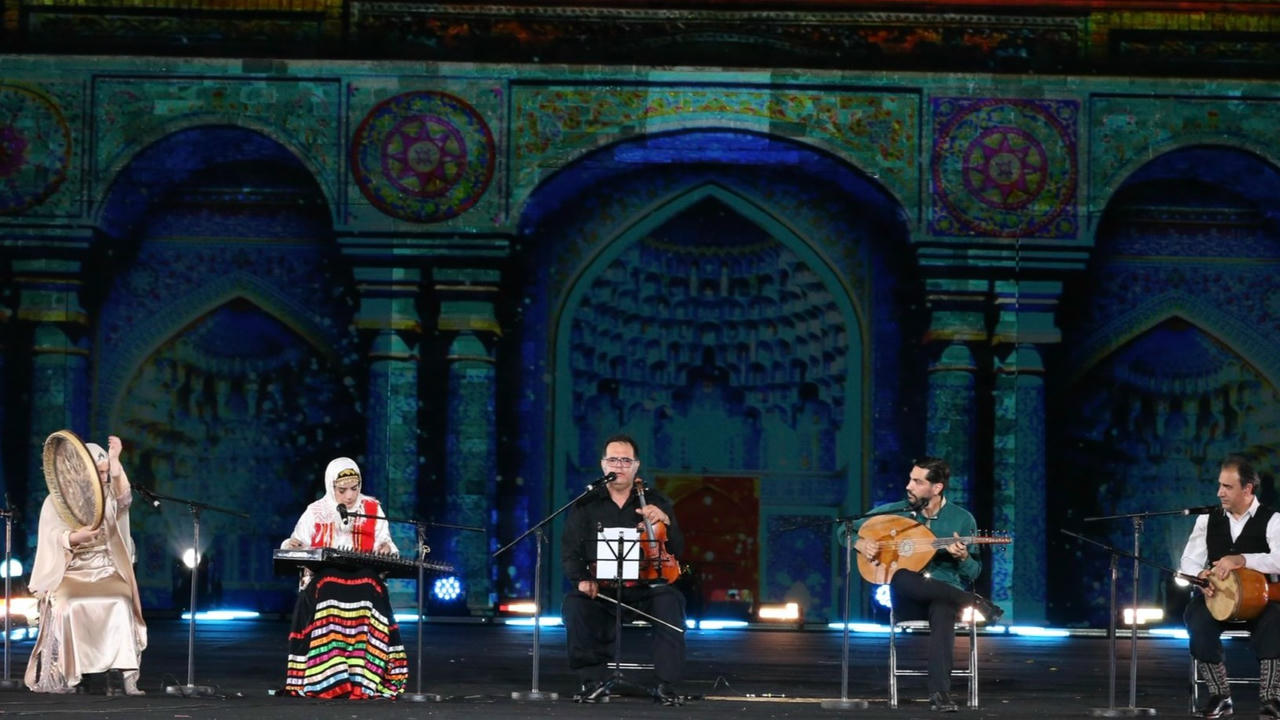 1 triệu lượt khách tới trải nghiệm Lễ hội Văn hoá Thế giới tại Hà Nội