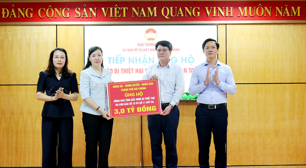 Hải Phòng góp sức, sẻ chia cùng Bắc Ninh khắc phục hậu quả bão lũ
