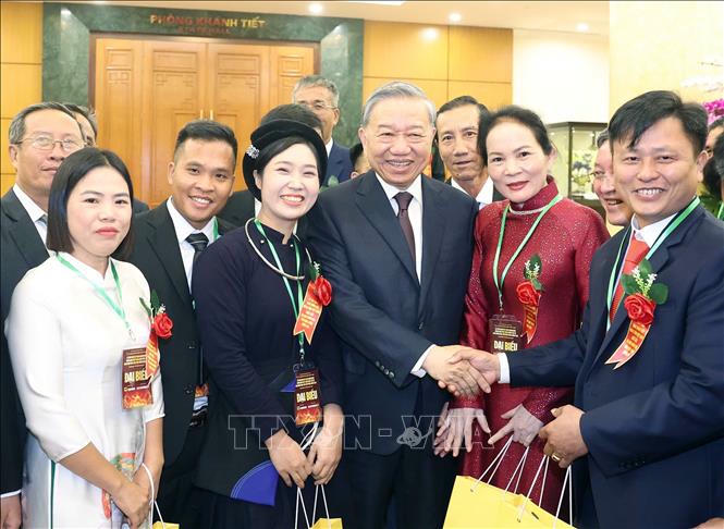 Tổng Bí thư Tô Lâm và các đại biểu. Ảnh: Thống Nhất/TTXVN