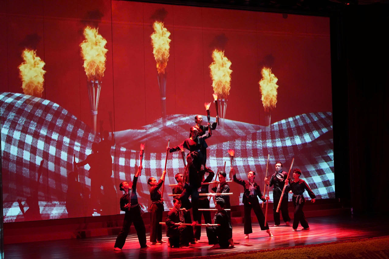 Chương trình văn nghệ chào mừng Đại hội.