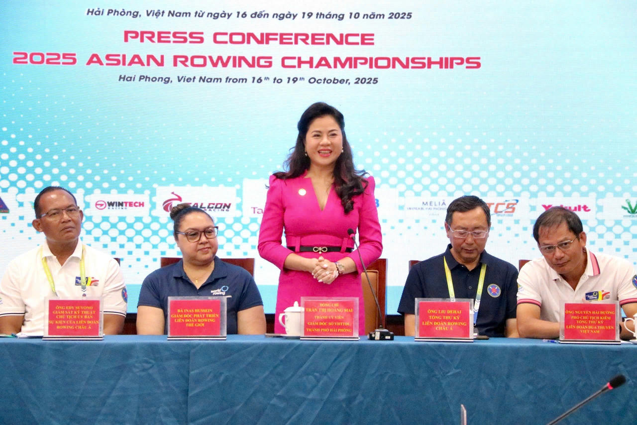 Giám đốc Sở Văn hóa Thể thao và Du lịch Hải Phòng Trần Thị Hoàng Mai phát biểu tại buổi họp báo.