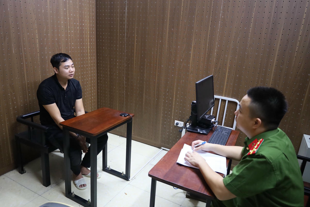 Lừa đi làm việc nước ngoài, cưỡng bức lao động rồi bắt nộp 90 triệu 'chuộc hộ chiếu'