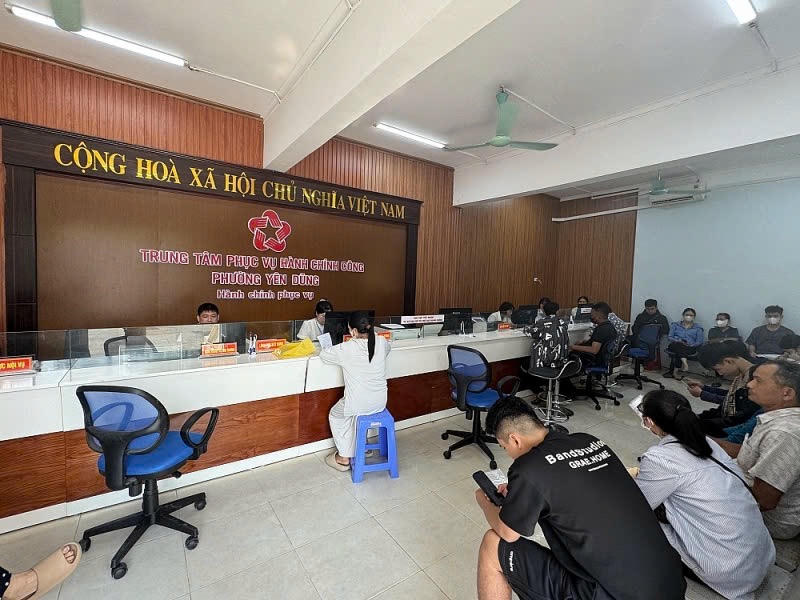 Các đơn vị phải tiếp tục rà soát, đề xuất phương án cắt giảm, đơn giản hóa TTHC nội bộ, gửi báo cáo về Văn phòng UBND tỉnh trước ngày 25/10/2025.