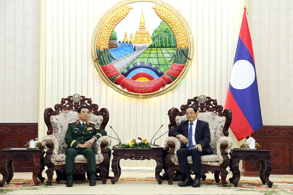 Đại tướng Phan Văn Giang và Thủ tướng Lào Sonexay Siphandone tại buổi tiếp.

