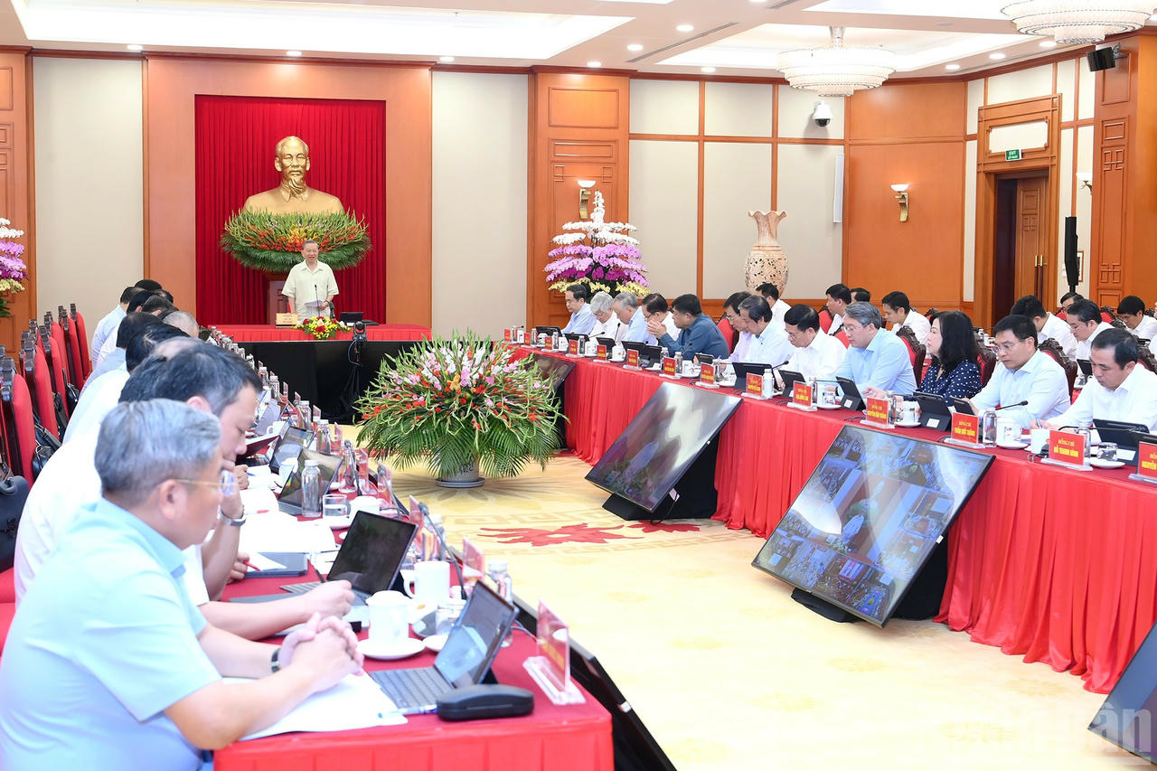 Quang cảnh phiên họp. Ảnh: nhandan.vn