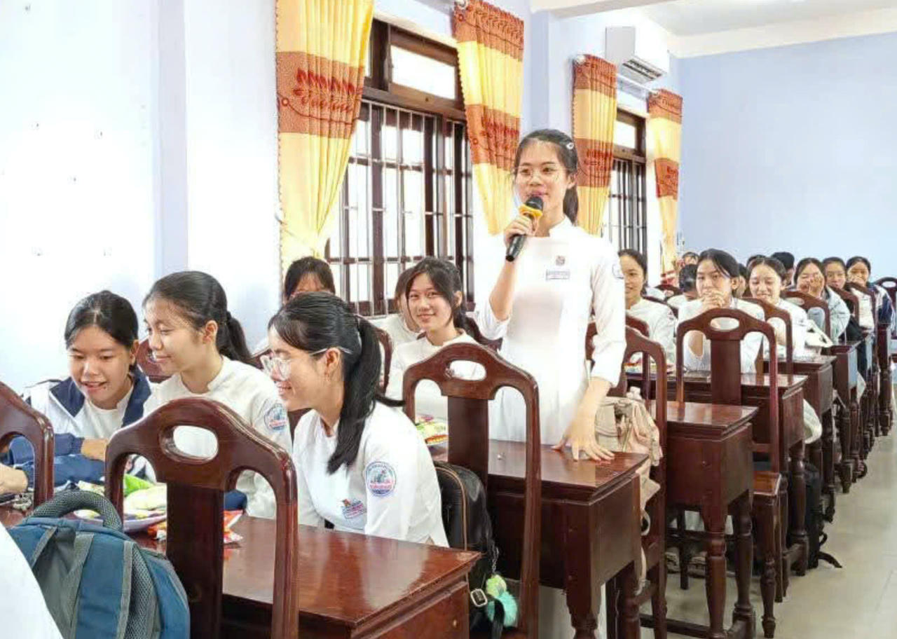 Những năm gần đây, THPT Nguyễn Chí Thanh có kết quả thi học sinh giỏi toàn tỉnh, toàn TP ấn tượng.