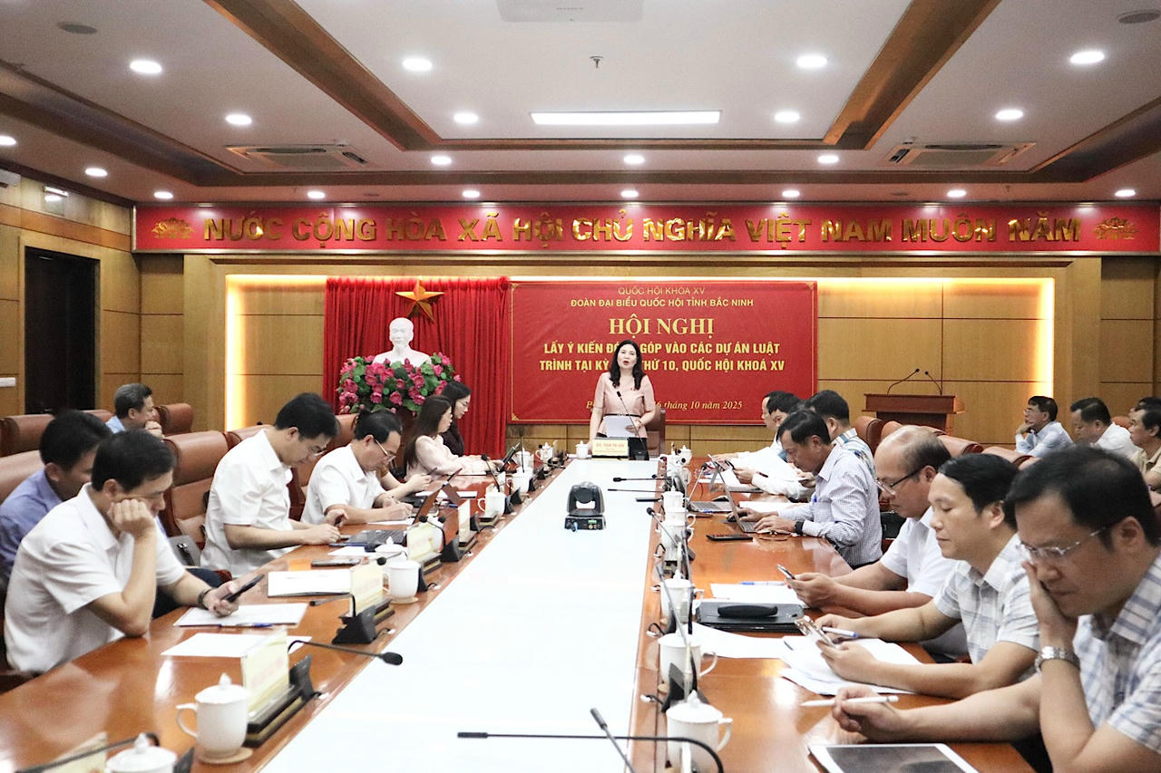 Đoàn ĐBQH tỉnh Bắc Ninh lấy ý kiến đóng góp vào 5 dự án Luật