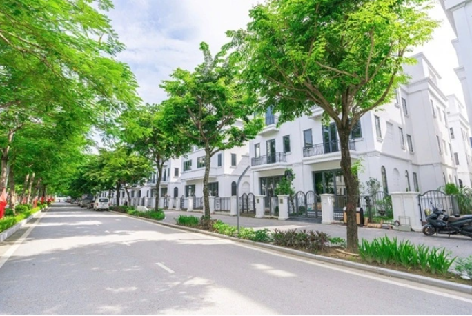 Ảnh tại một khu đô thị ở Hà Nội không bị ngập úng sau trận mưa lớn vừa qua