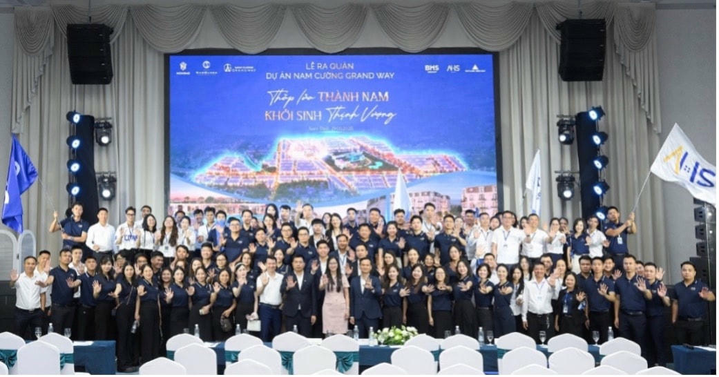 Chủ đầu tư cùng các đại lý thể hiện sự quyết tâm và gắn kết cùng dự án