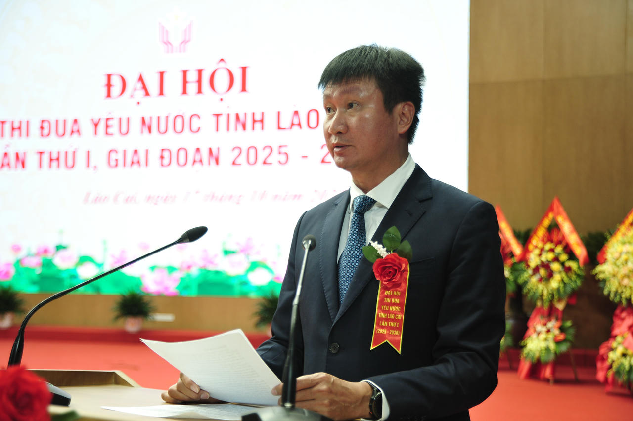 Ông Trần Huy Tuấn - Phó Bí thư Tỉnh ủy, Chủ tịch UBND tỉnh, Chủ tịch Hội đồng thi đua - Khen thưởng tỉnh Lào Cai phát động phong trào thi đua giai đoạn 2025-2030